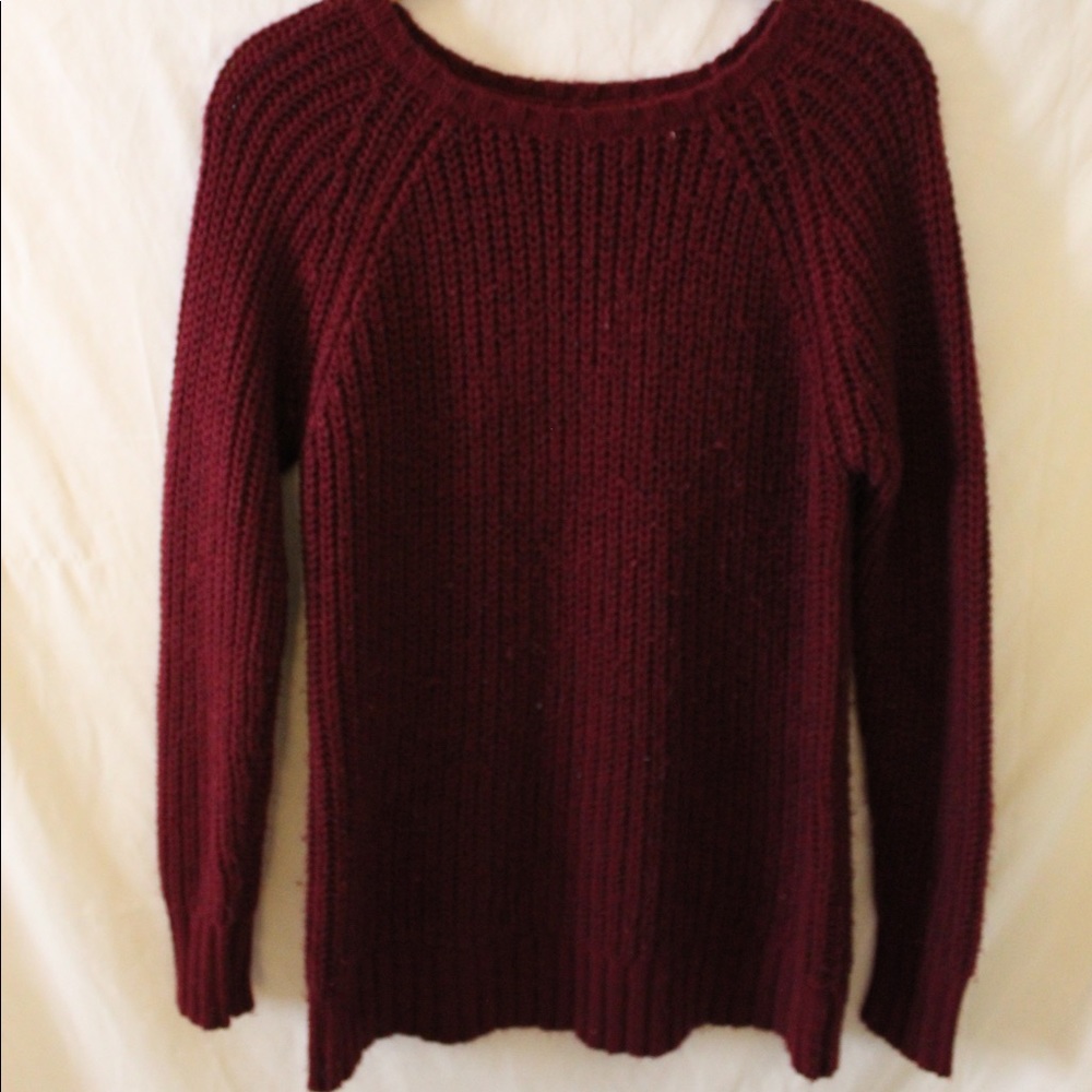 American Eagle sweater
